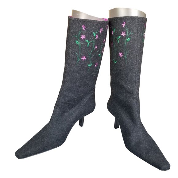 NWOB Charcoal Gray Made In Italy Designer felted wool embroidered flower boots - Picture 2 of 15